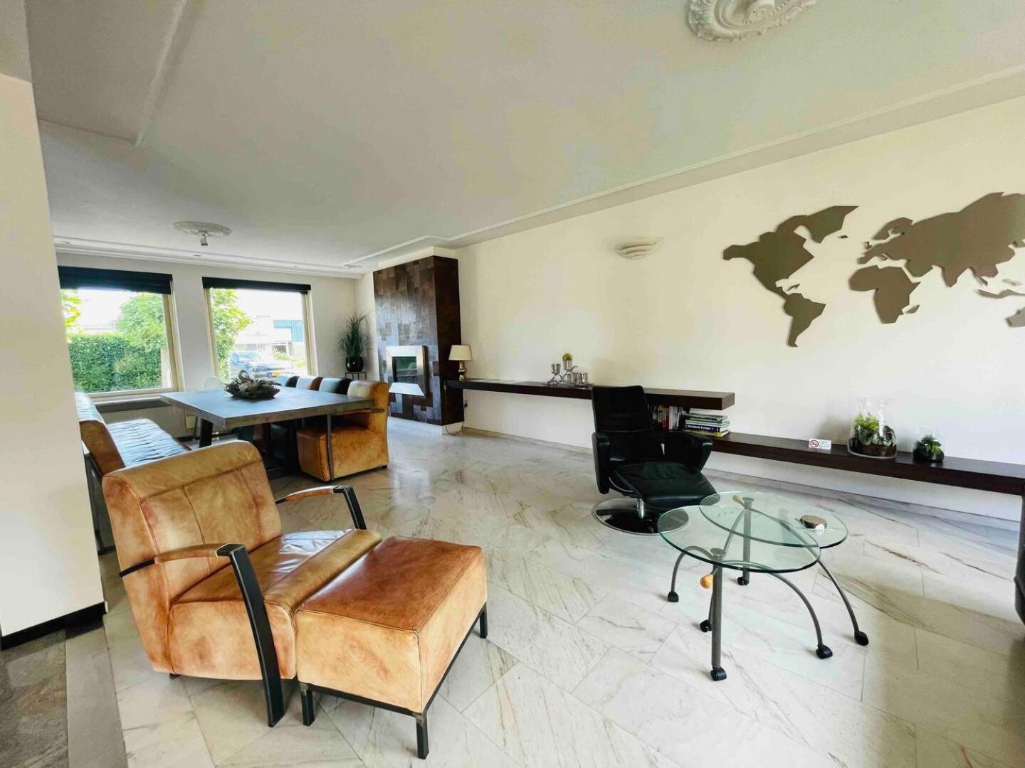 Xxl House With Free Parking & 3 Bedrooms Tilburg Eksteriør bilde