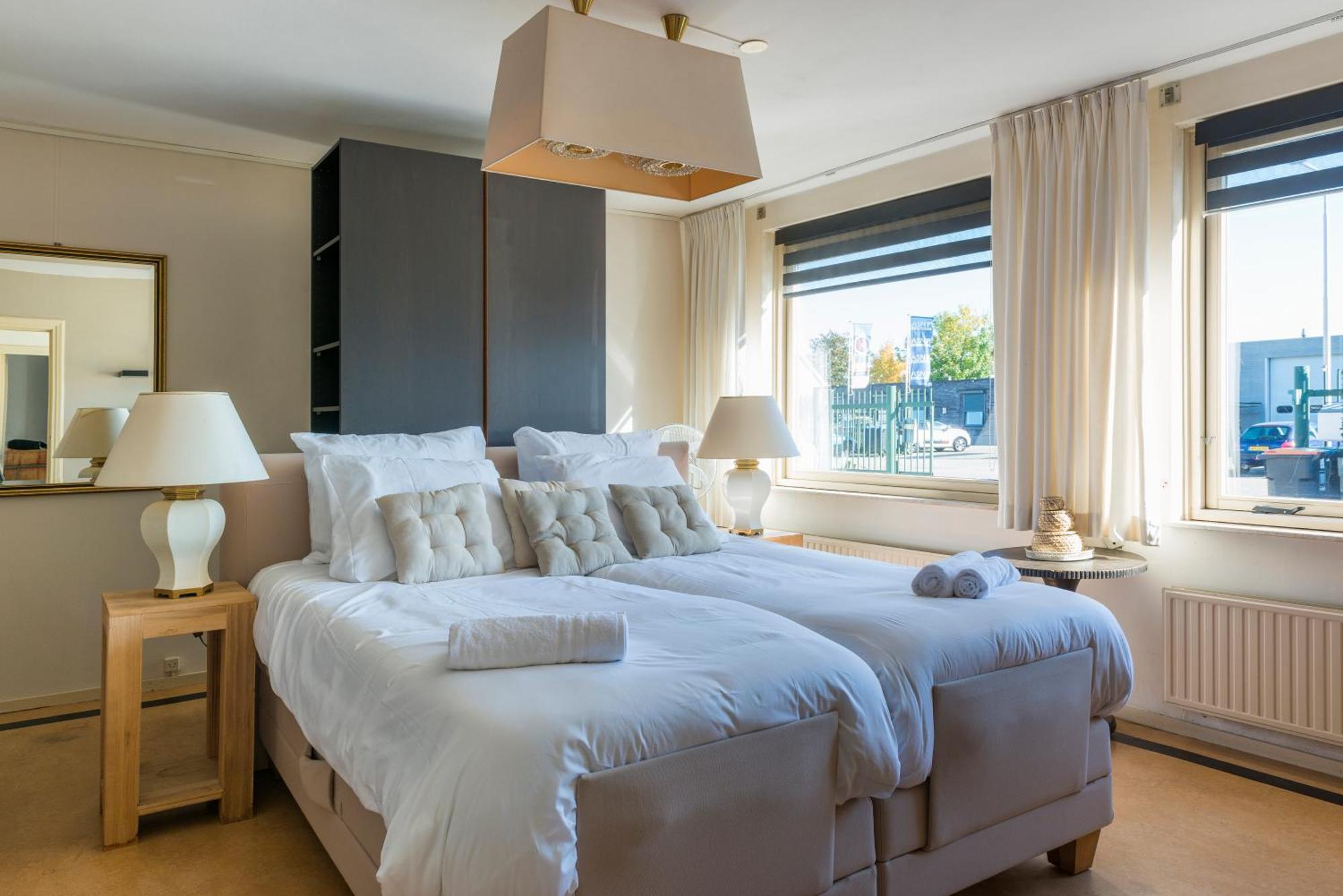 Xxl House With Free Parking & 3 Bedrooms Tilburg Eksteriør bilde