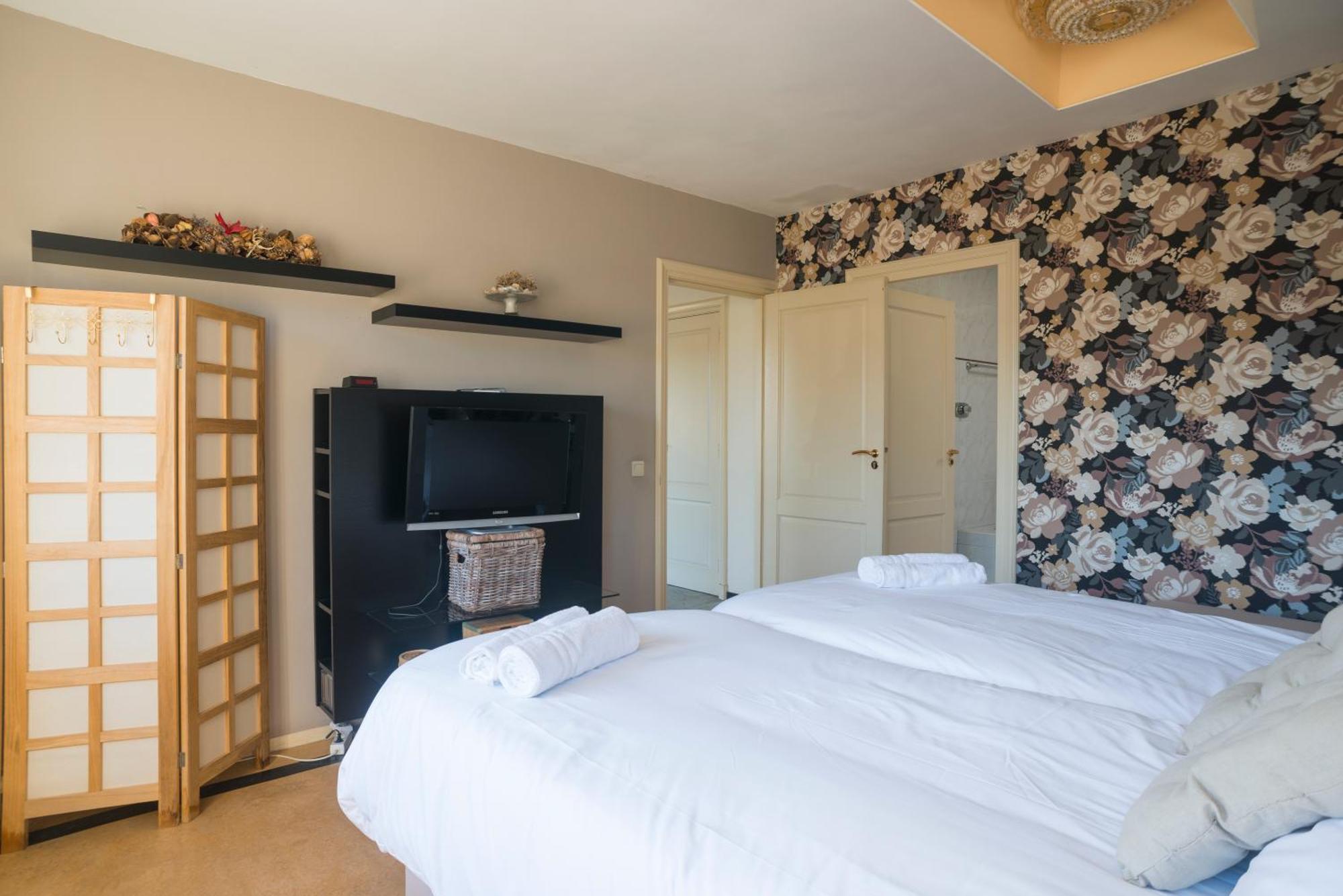 Xxl House With Free Parking & 3 Bedrooms Tilburg Eksteriør bilde